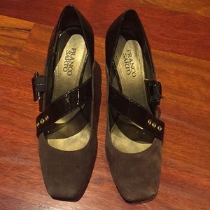Women’s Shoes (brown)